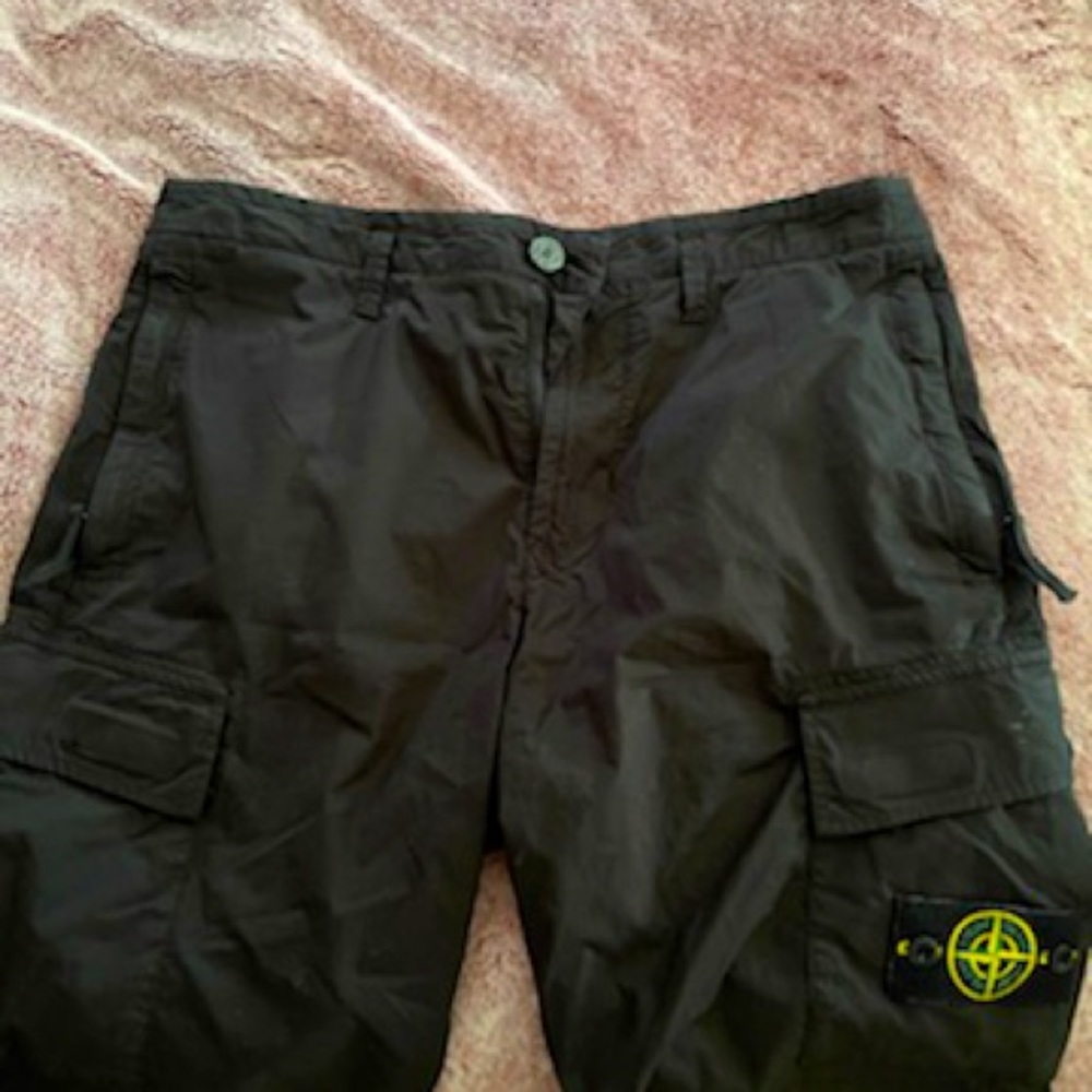 Stone island Bermuda cargo shorts